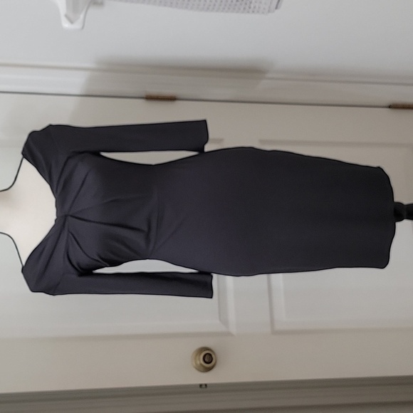 Ro & De Size S Charcoal Gray Midi Dress w/ Twist Detail Excellent Used Condition - Picture 1 of 12